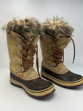 Sorel Joan of Arctic women's winter boot with Faux Fur trim Womens - 6